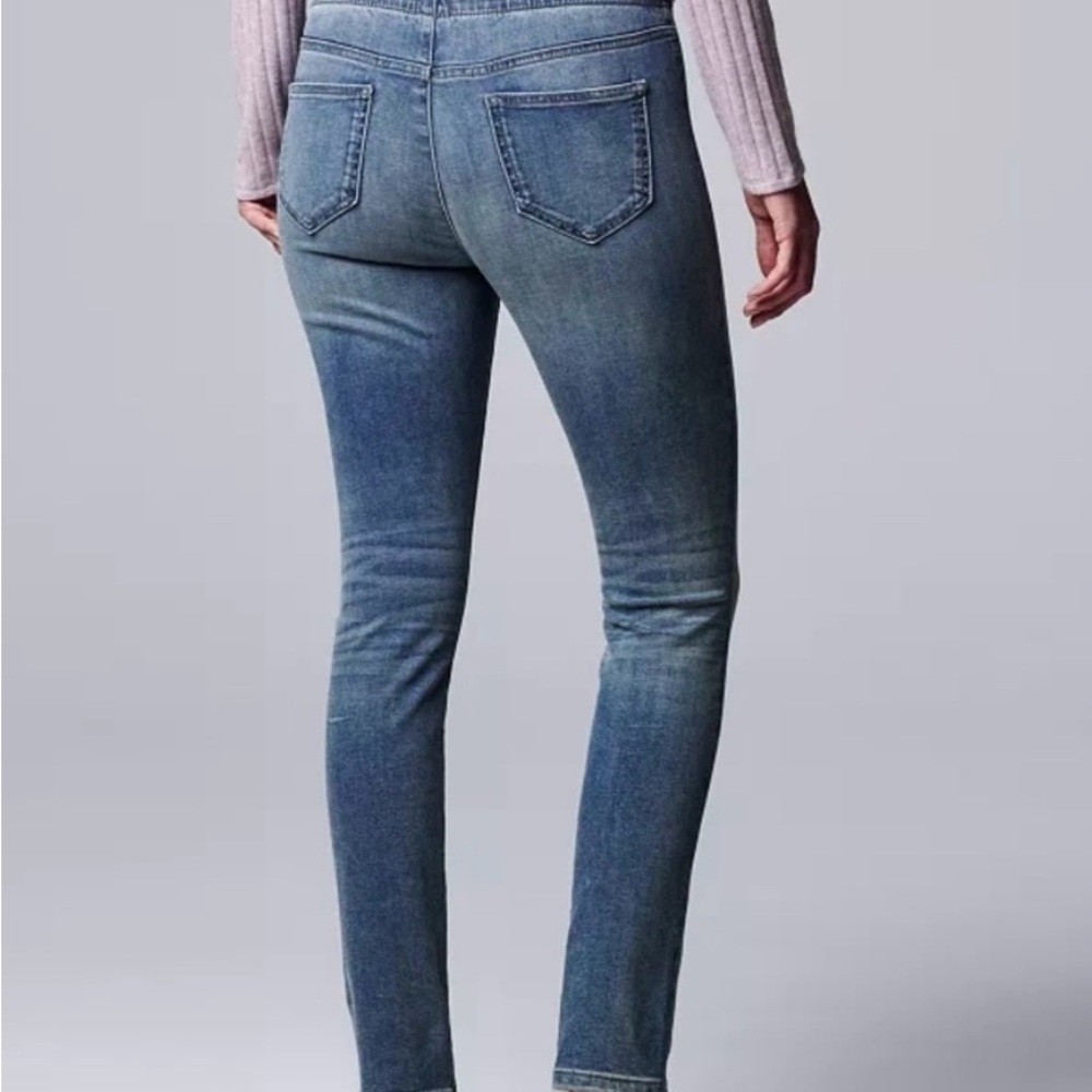Simply Vera Wang Pull on Size 12 Blue Women's Jeans - Picture 2 of 8